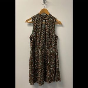 Dress with flower design